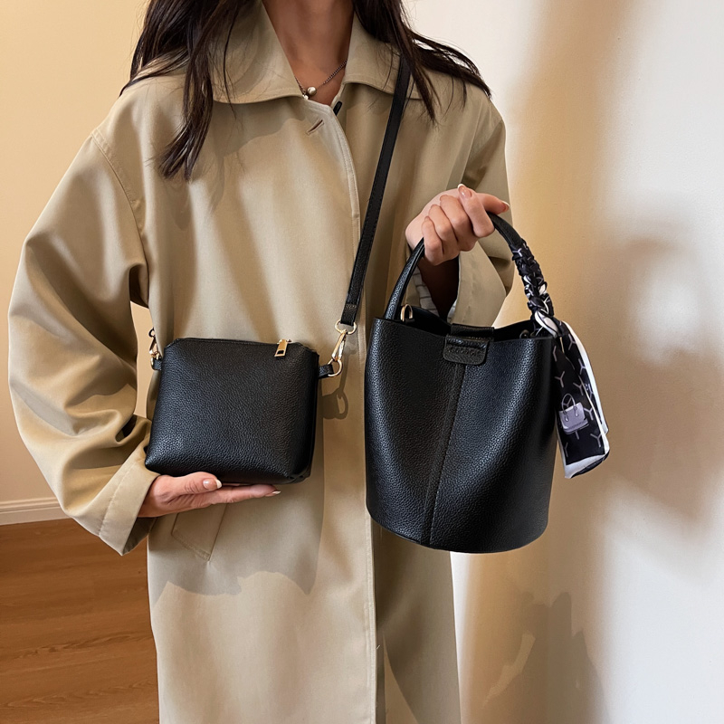 레드 PU 버킷 숄더백, 크로스바디 백, 블랙 럭셔리  - Luxury Bags For Sale 리뷰 및 가격