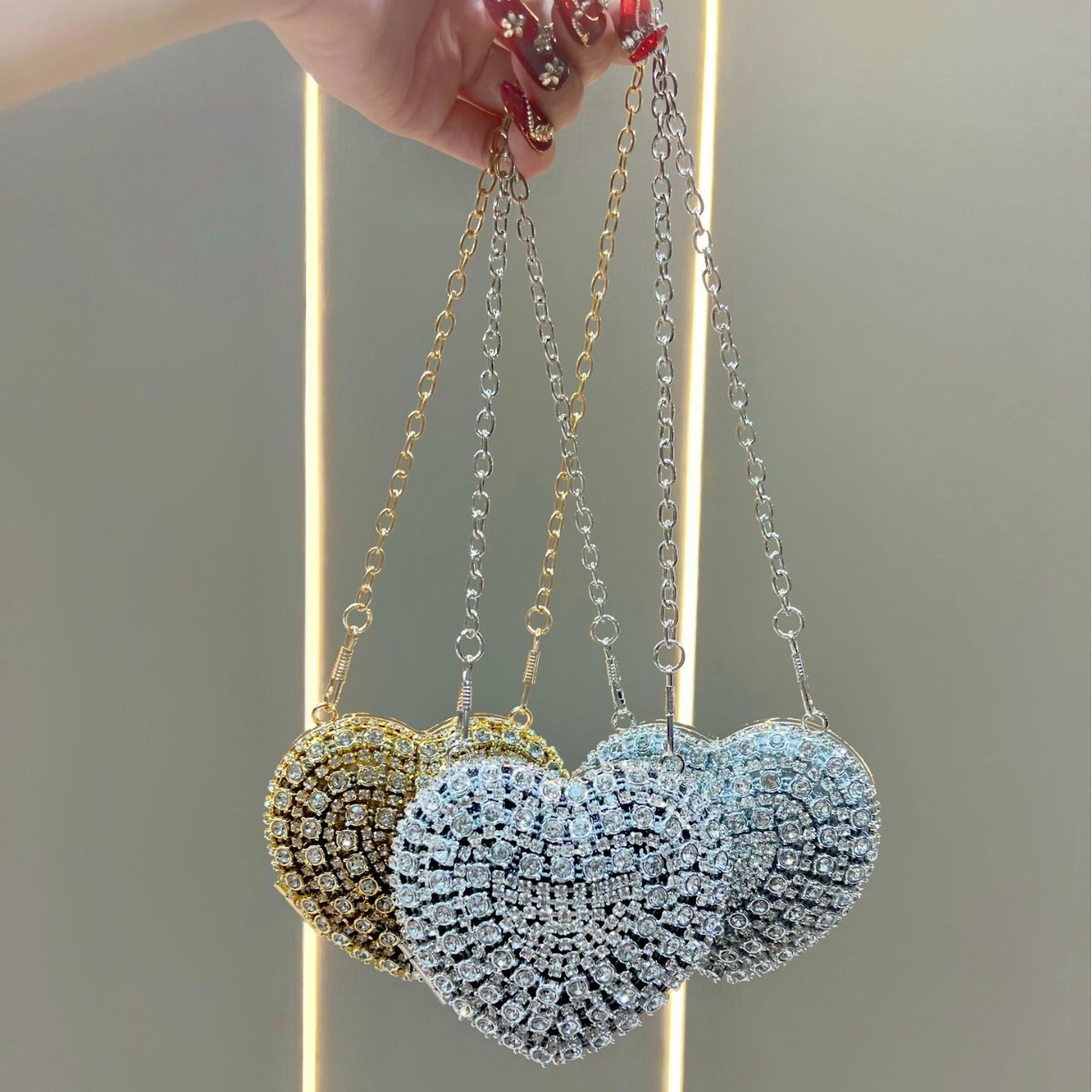 럭셔리 라인스톤 크리스탈 클러치 퍼스 하트 모양 미니  - Mini Bag Evening Clutch 리뷰 및 가격
